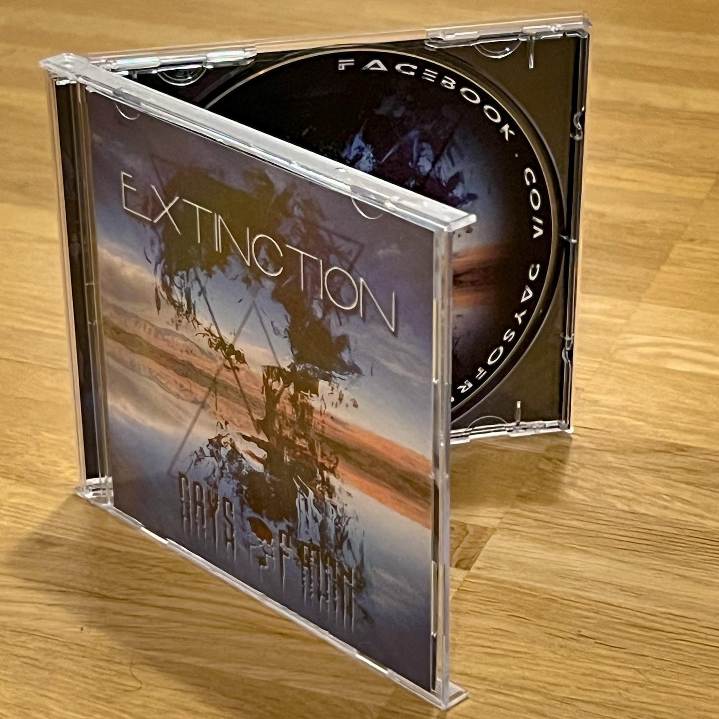 CD "Extinction"